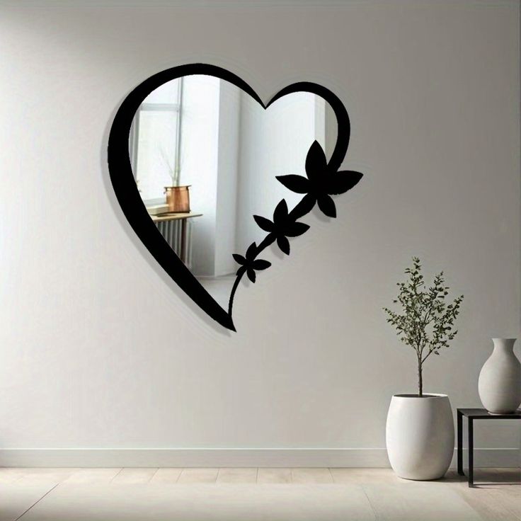 Elegant Heart-Shaped Mirror with Floral Design – Modern Wall Décor