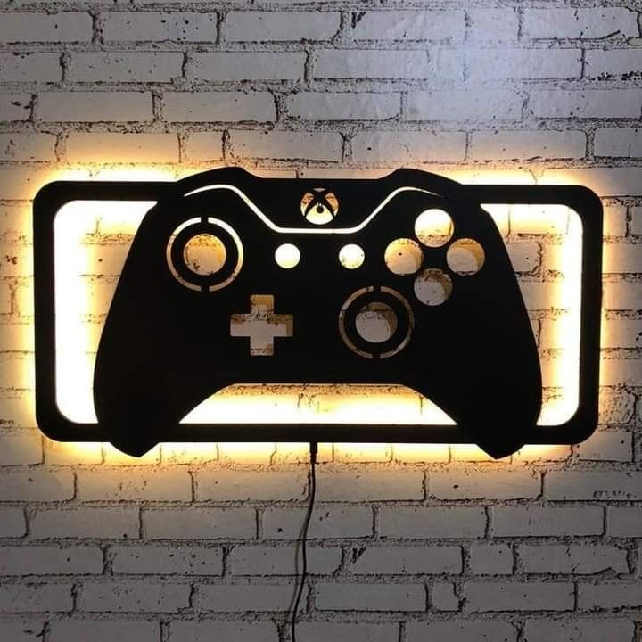LED Gaming Controller Metal Wall Art – Modern Backlit Gamer Room Decor